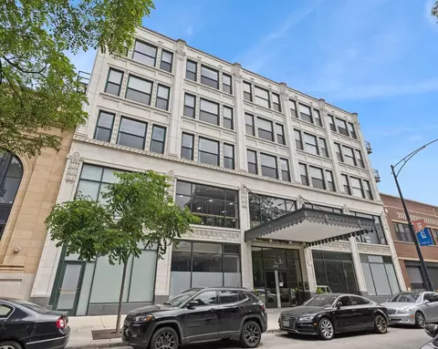 4715 N Racine Ave #304, Chicago, IL 60640