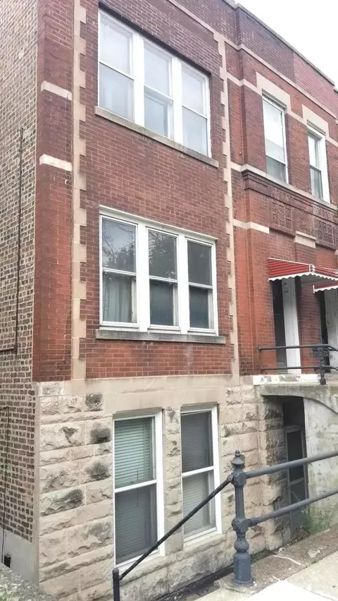 2838 S Throop St, Chicago, IL 60608