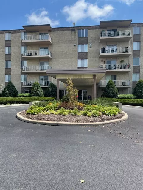 Undisclosed, Elmhurst, IL 60126
