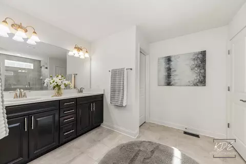 16008 S Selfridge Cir, Plainfield, IL 60586 photo 23