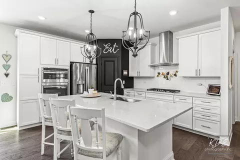 16008 S Selfridge Cir, Plainfield, IL 60586 photo 10