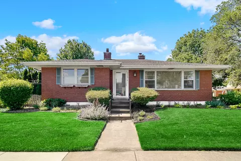 3729 W 96th St, Evergreen Park, IL 60805