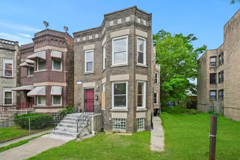 7347 S Dorchester Ave, Chicago, IL 60619