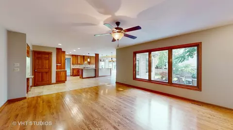341 Bryan Dr, Cary, IL 60013 photo 6
