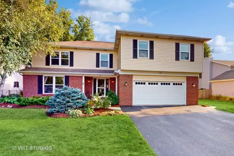 341 Bryan Dr, Cary, IL 60013