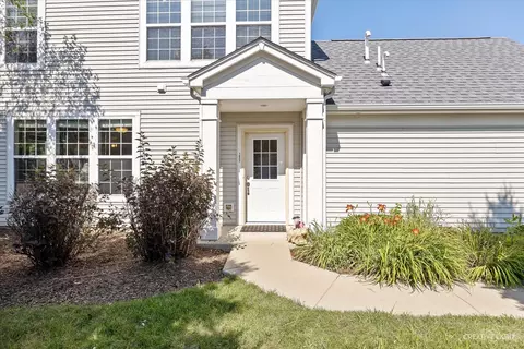 1457 Crimson Ln #1457, Yorkville, IL 60560