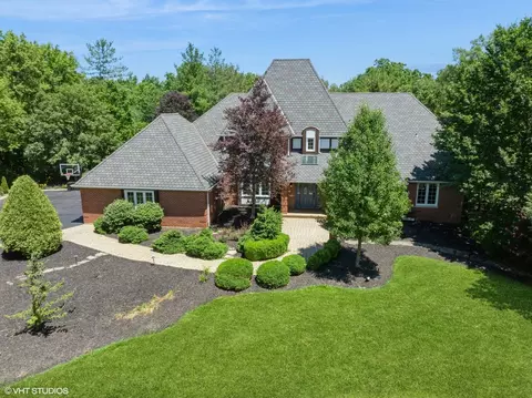 6554 Stockbridge Ln, Long Grove, IL 60047
