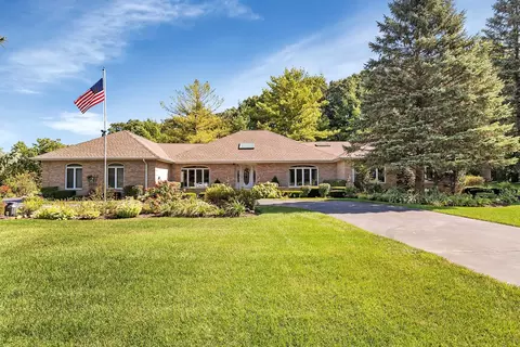 13627 S Hampton Ct, Homer Glen, IL 60491