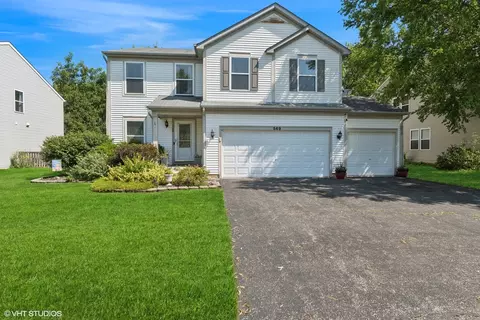 569 Indian Trail Rd, Antioch, IL 60002