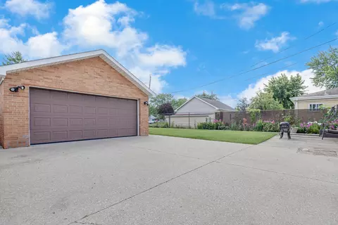2531 Peter Rd, Des Plaines, IL 60018 photo 20