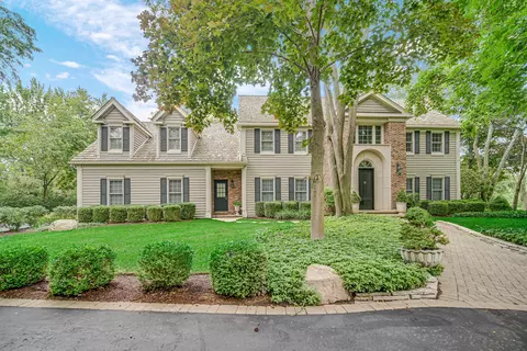 5803 Port Clinton Rd, Long Grove, IL 60047