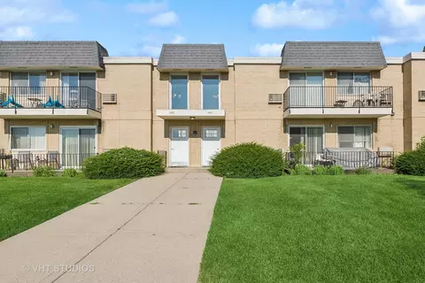 Undisclosed, Arlington Heights, IL 60004