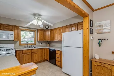 Kitchen - 606 S Broadway St, Mchenry, IL 60050 photo 1 of 3
