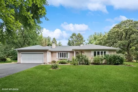 6 N359 Brierwood Dr, Saint Charles, IL 60175