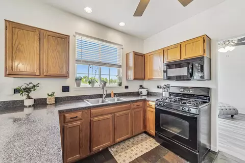 2119 Hammel Ave, Aurora, IL 60504 photo 11