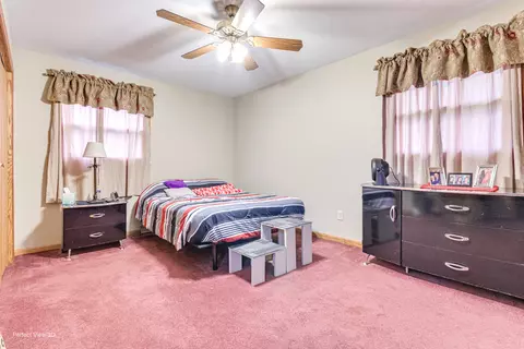 Bedroom - 108 George St, Morris, IL 60450 photo 2 of 4