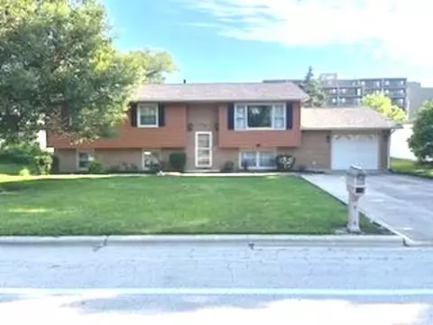 108 George St, Morris, IL 60450