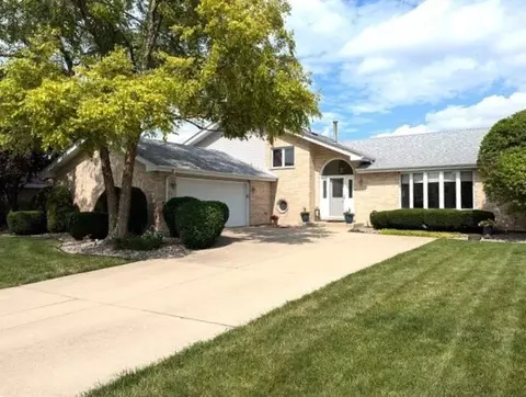 19355 Kevin Ave, Mokena, IL 60448