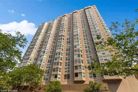 720 W Gordon Ter #11M, Chicago, IL 60613