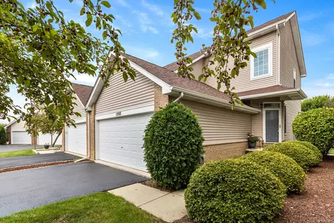 1202 Le Moyne Ave, Romeoville, IL 60446