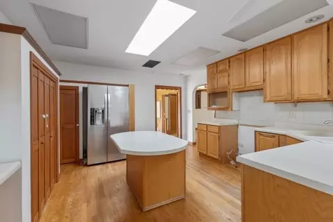 Kitchen - 1230 Braeburn Dr, Elgin, IL 60123 photo 3 of 3