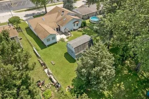 View/Area - 1230 Braeburn Dr, Elgin, IL 60123 photo 2 of 3