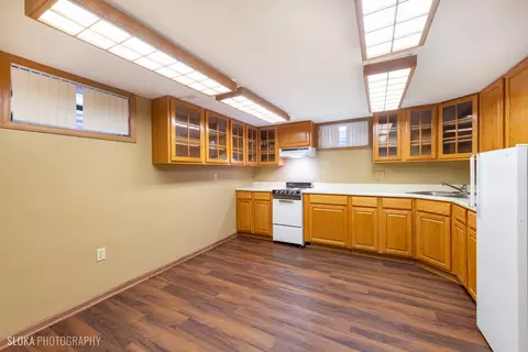 Kitchen - 1397 Wauchope Dr, Elgin, IL 60123 photo 1 of 1