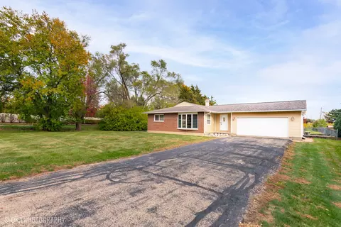 Other - 1397 Wauchope Dr, Elgin, IL 60123 photo 6 of 7