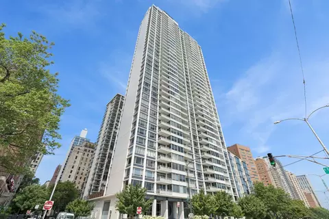 1300 N Lake Shore Dr #20C, Chicago, IL 60610