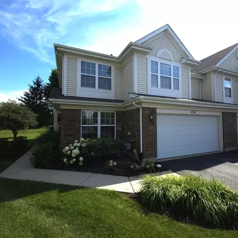 726 Lancaster Dr, Pingree Grove, IL 60140