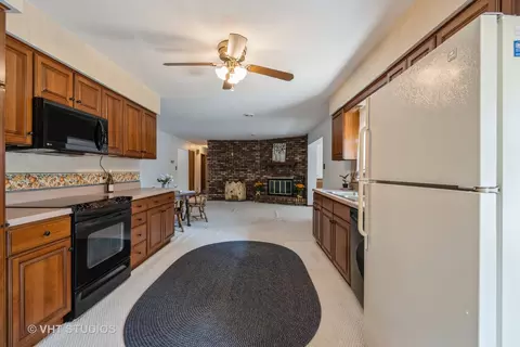 Kitchen - 3607 Halsted Blvd, Steger, IL 60475 photo 1 of 1