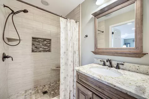1308 Cranbrook Cir, Aurora, IL 60502 photo 24