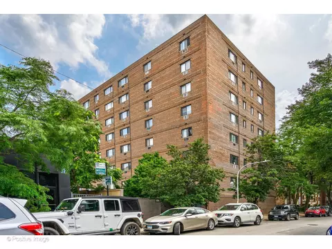 607 W Wrightwood Ave #412, Chicago, IL 60614