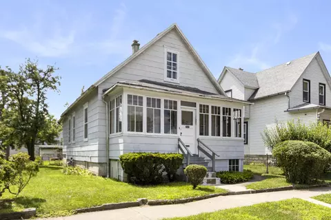 8033 Salisbury Ave, Lyons, IL 60534