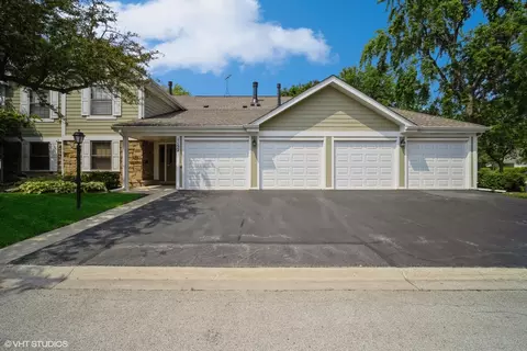 1152 Silverwood Ct #B2, Wheeling, IL 60090