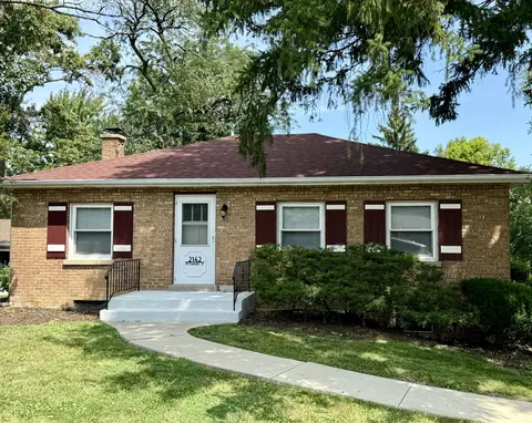 2142 Howard Ave, Downers Grove, IL 60515