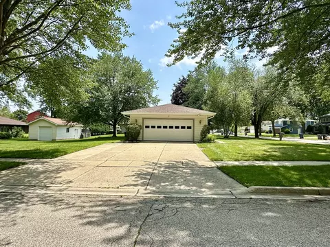 Other - 953 Chippewa Dr, Elgin, IL 60120 photo 8 of 8