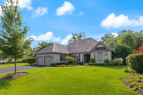 1714 River Birch Way, Libertyville, IL 60048