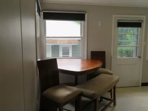 Dining - 1622 Lisbon Rd, Morris, IL 60450 photo 3 of 3