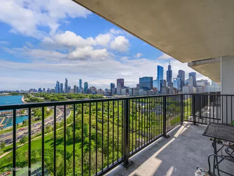 400 E Randolph St #2303, Chicago, IL 60601 photo 20