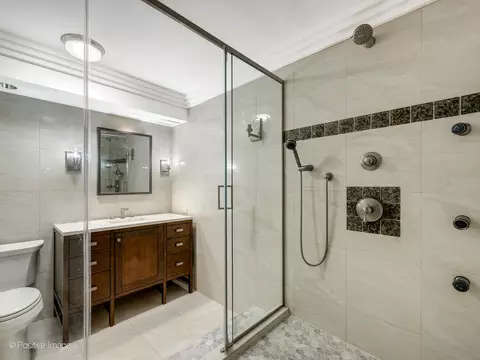 400 E Randolph St #2303, Chicago, IL 60601 photo 16