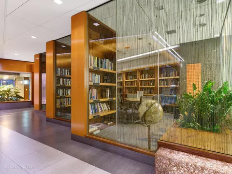 400 E Randolph St #2303, Chicago, IL 60601 photo 30