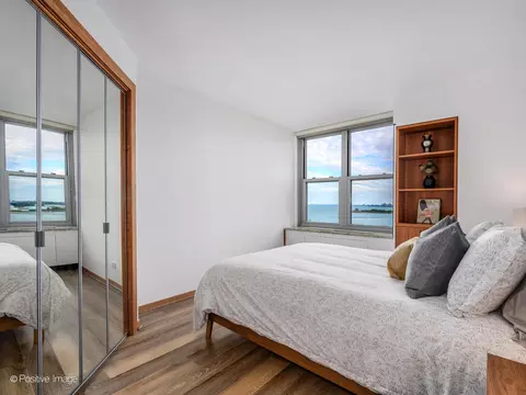 400 E Randolph St #2303, Chicago, IL 60601 photo 17