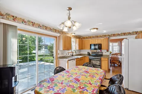 Kitchen - 25710 S Violet Ln, Monee, IL 60449 photo 1 of 2