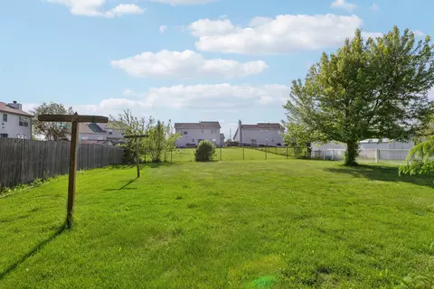 Exterior - 25710 S Violet Ln, Monee, IL 60449 photo 5 of 5