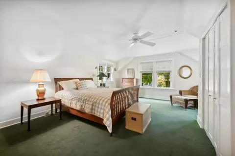 Bedroom - Undisclosed, Winnetka, IL 60093 photo 1 of 2
