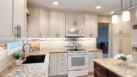1505 Dover Rd, Bloomington, IL 61704 photo 14