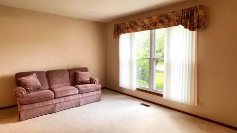 1505 Dover Rd, Bloomington, IL 61704 photo 28