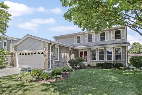 422 Simone Dr, Des Plaines, IL 60016