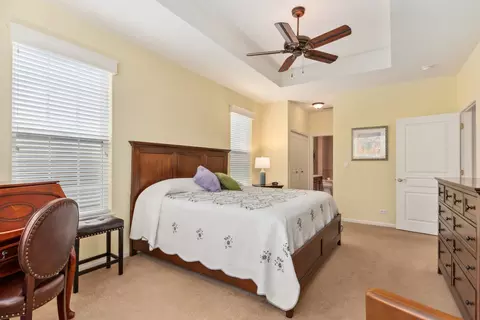 Bedroom - 1129 Heathrow Ln, Aurora, IL 60502 photo 2 of 3